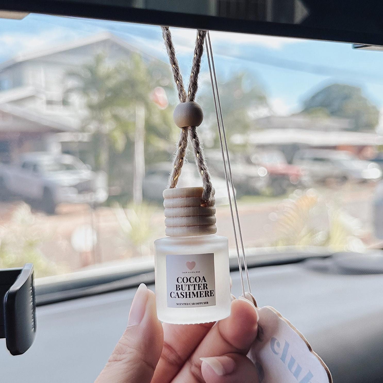 Car Scented Diffuser Air Freshener Hanging and Car Vent Clip StyleFreshies Hanging Car Diffuser