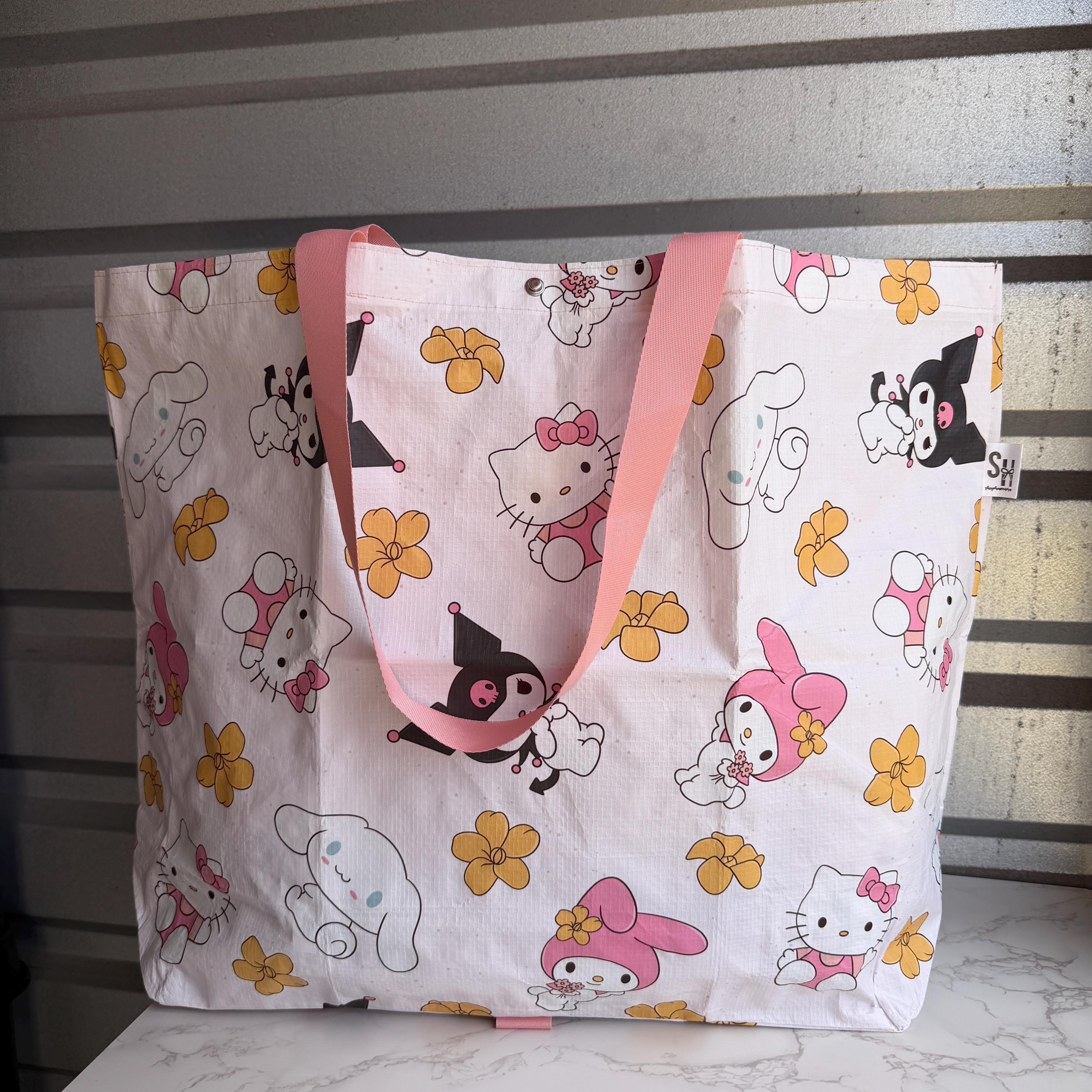Kawaii Friends White Puakenikeni Foldie Bag