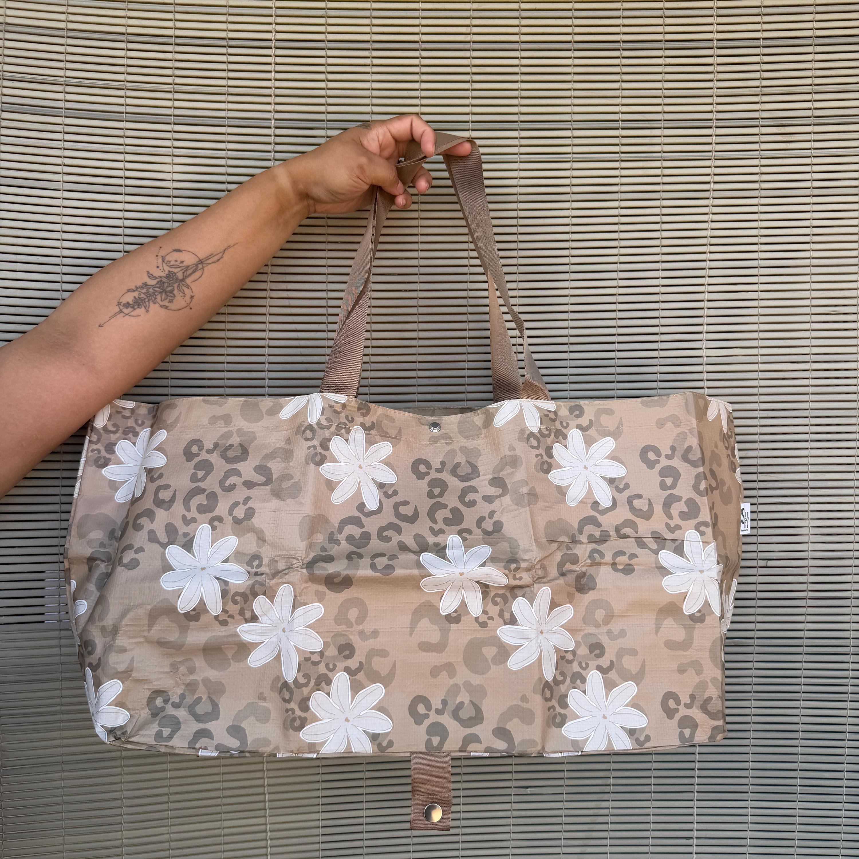 Foldie Bag Tiare x Cheetah Shop Haven Mae Tote Bag
